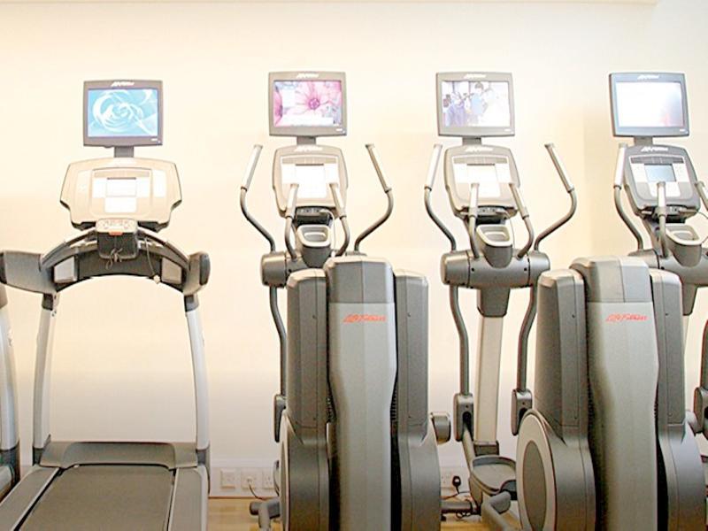 Lingfield Park Marriott Hotel & Country Club Экстерьер фото